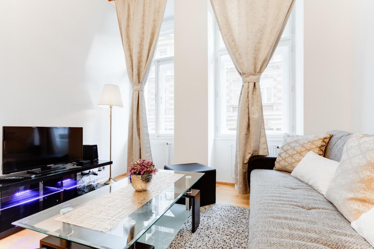 Wenceslas Square Royal Apartment Prag Dış mekan fotoğraf